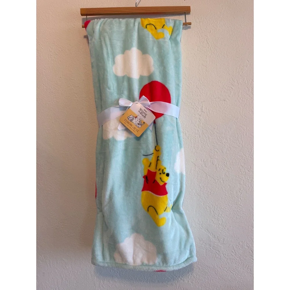 Disney Winnie the Pooh Red Balloon Cloud Plush Throw Blanket 60x70 Blue NEW